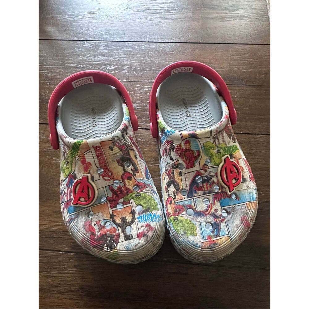 Avengers crocs